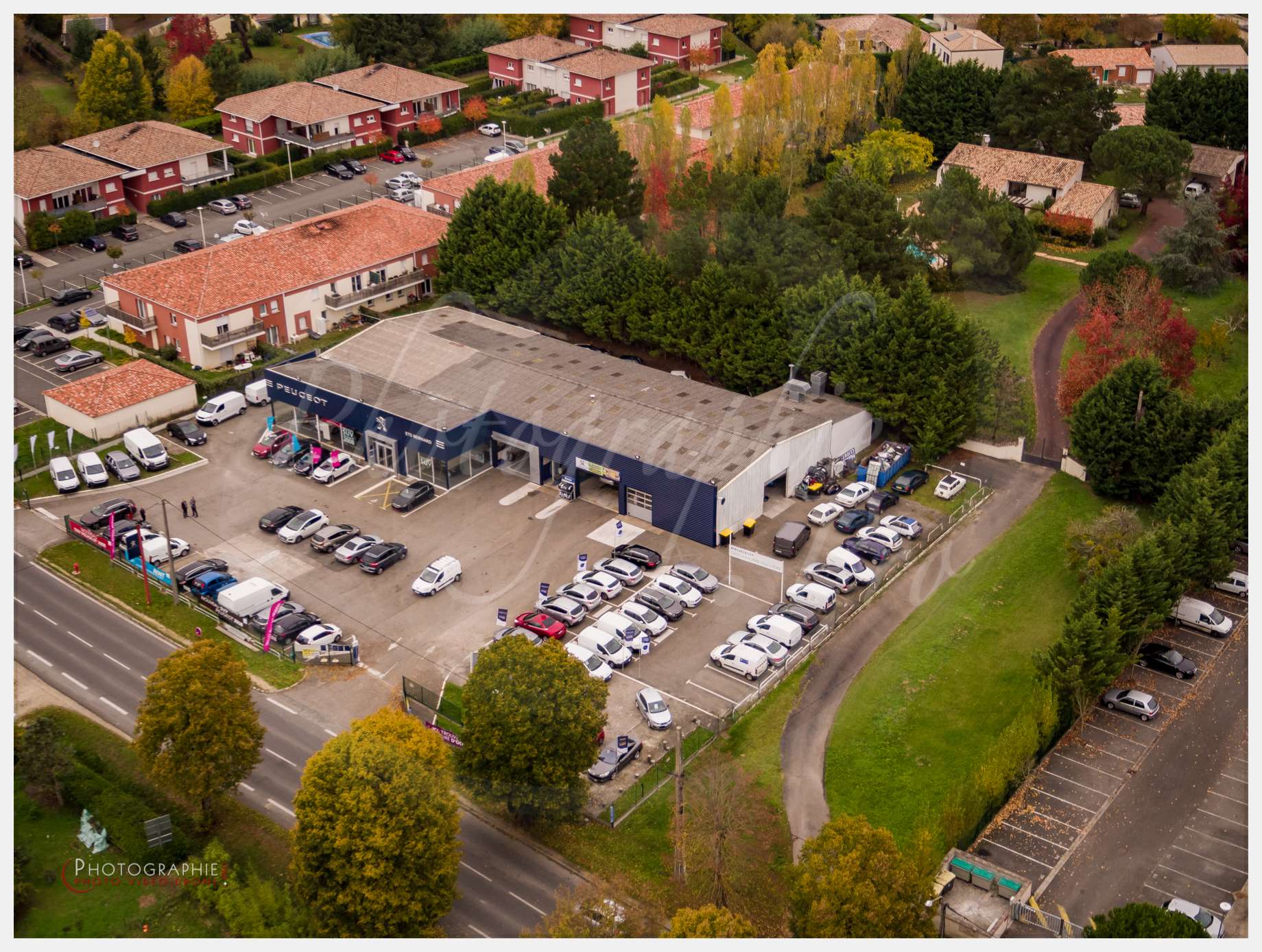 Concession Peugeot Creon-4 © by Photographie.Pro