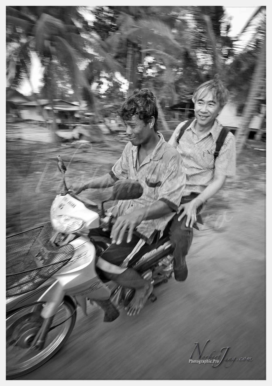 Enfants du Mékong © by A-la-Vie.com