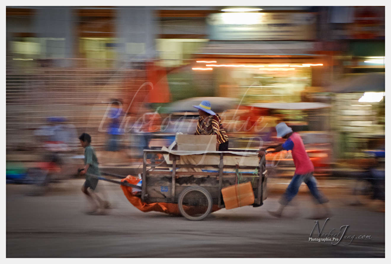 Enfants du Mékong © by A-la-Vie.com