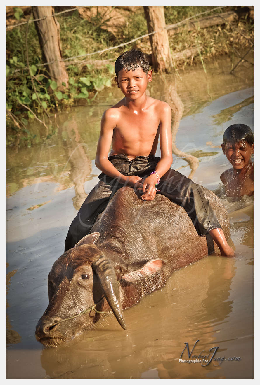 Enfants du Mékong © by A-la-Vie.com