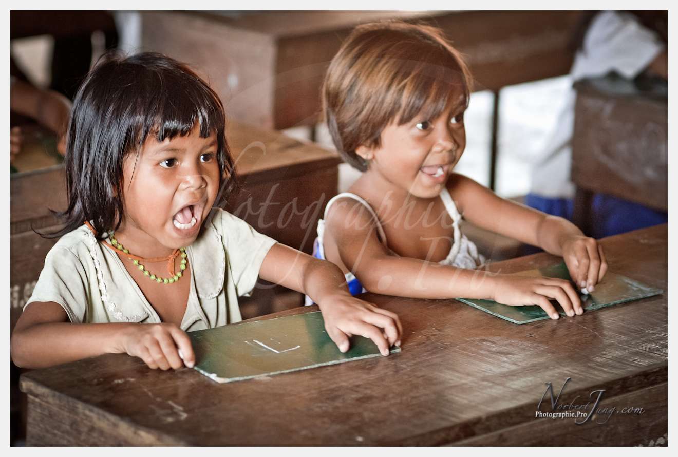 Enfants du Mékong © by A-la-Vie.com