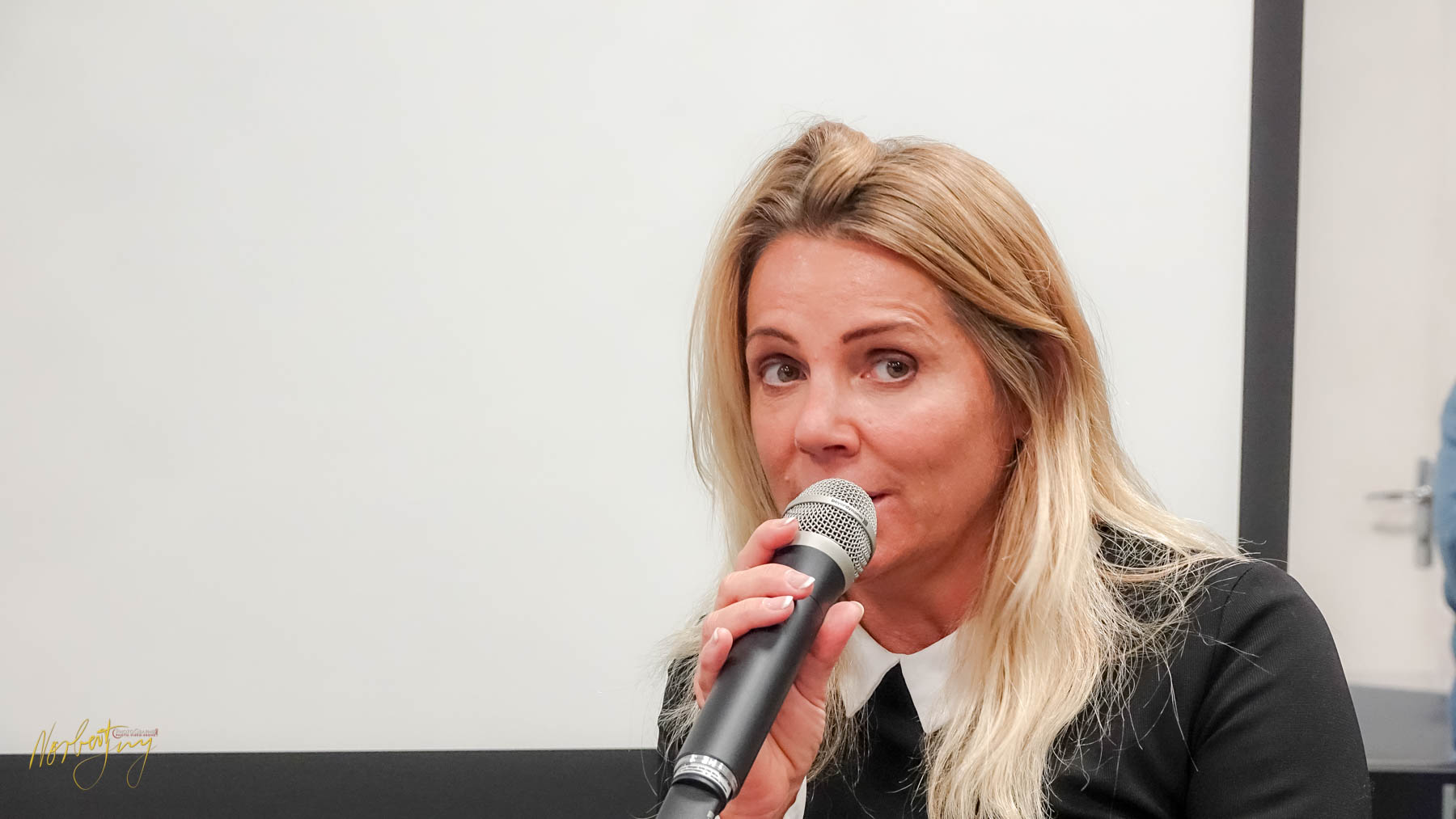 029 S1102789 - © by A-la-Vie.com