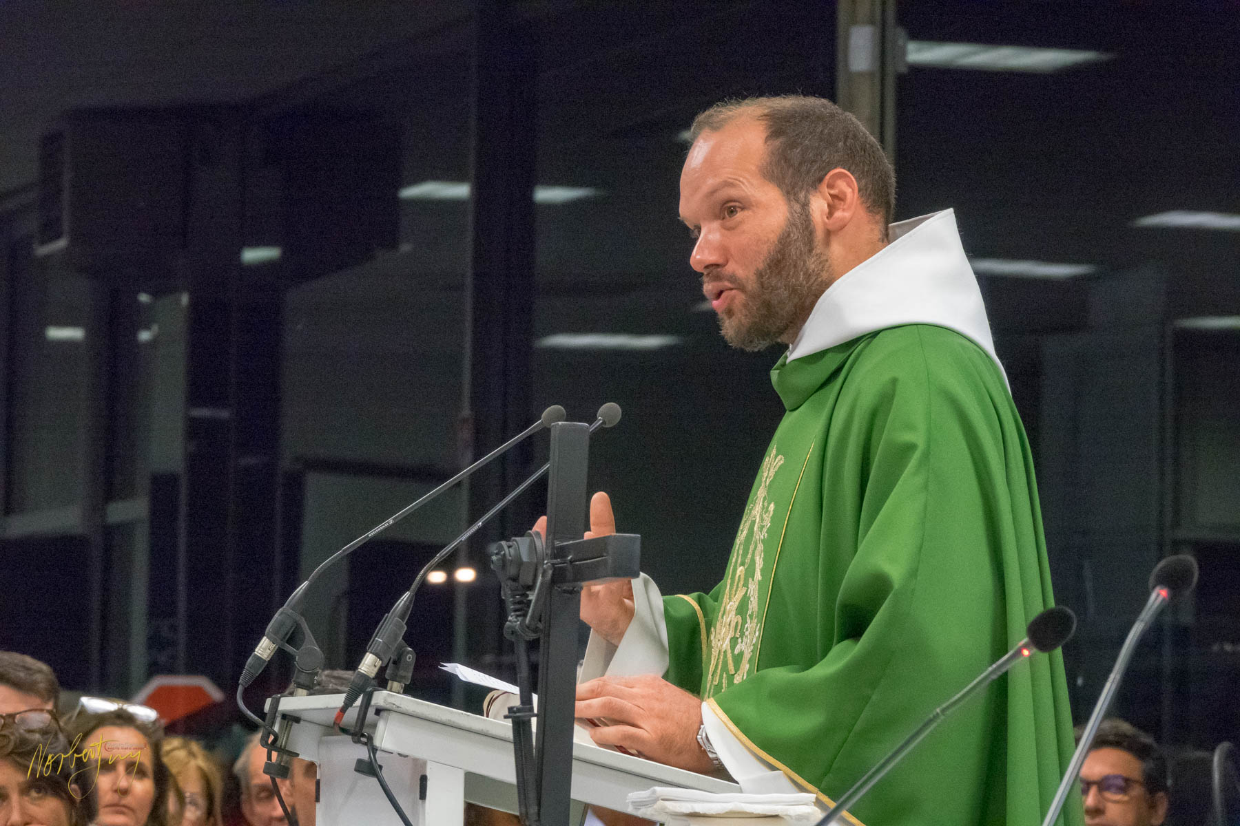 054 S1102873 - © by A-la-Vie.com