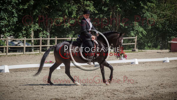 26 110506 S1021169 - © by A-la-Vie.com