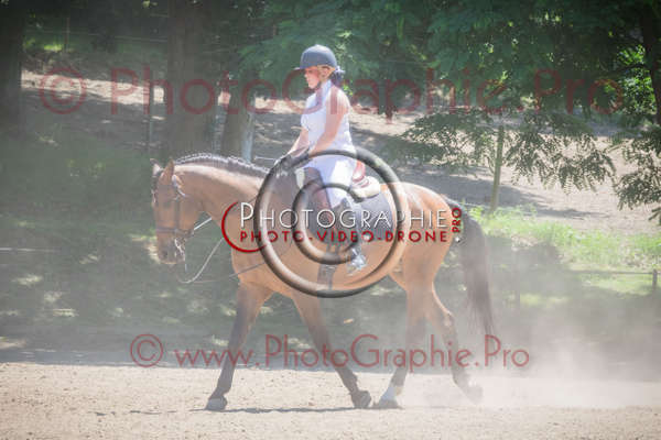 26 132902 S1021686 - © by A-la-Vie.com