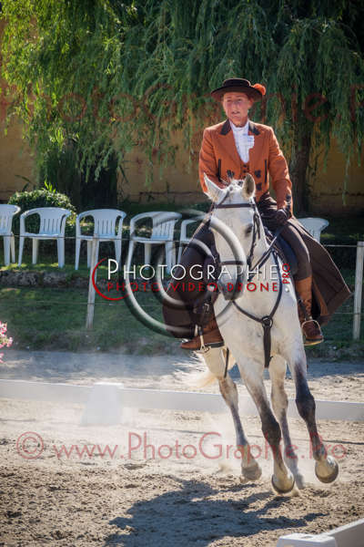 26 103740 S1020788 - © by A-la-Vie.com