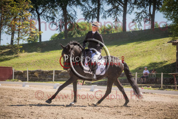 26 104946 S1020954 - © by A-la-Vie.com