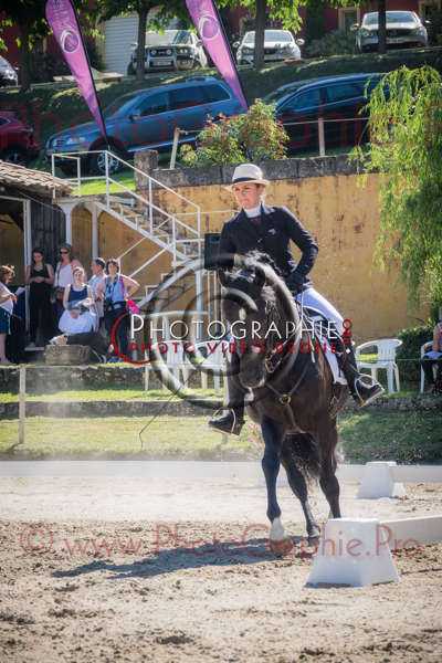 26 105020 S1021001 - © by A-la-Vie.com