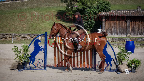 26 172518 S1022819 - © by A-la-Vie.com