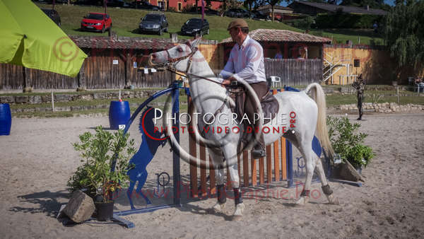 26 180552 S1023161 - © by A-la-Vie.com