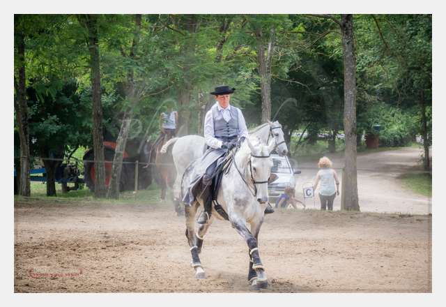 S1026003 TERRAIN DE CHAUF © by A-la-Vie.com