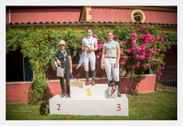 D6019866 Remise de prix © by A-la-Vie.com