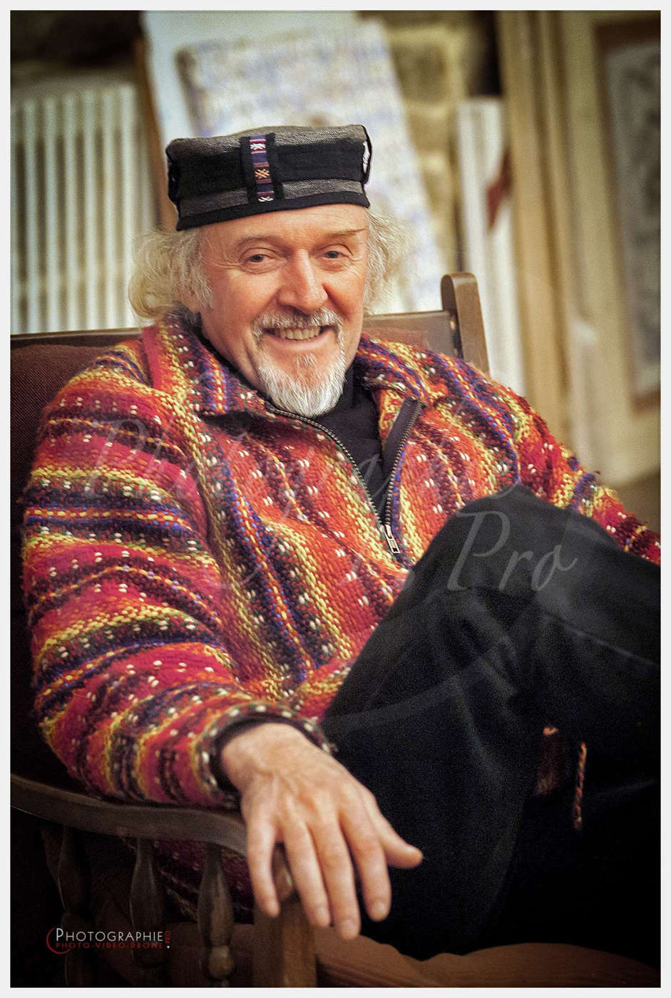 Mortain (Abbaye Blanche) et St Hilaire du HarcoÎt - Expo d'hiver © by A-la-Vie.com