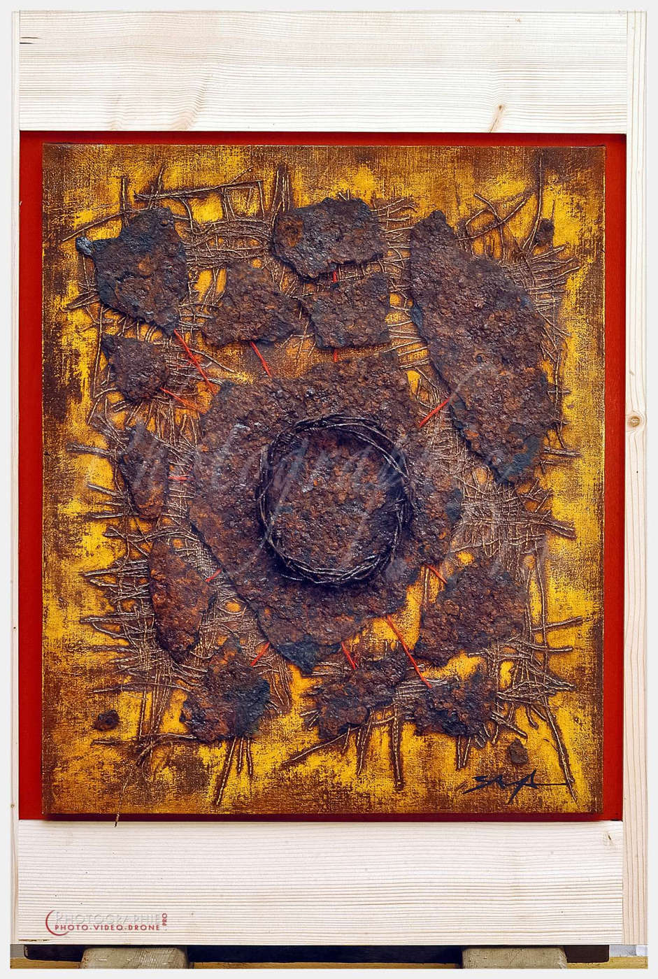 Yan BACART, artiste à Mortain - Abbaye Blanche © by A-la-Vie.com