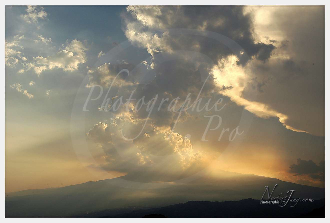 Taormina - Giardini Nxos - Etna © by A-la-Vie.com