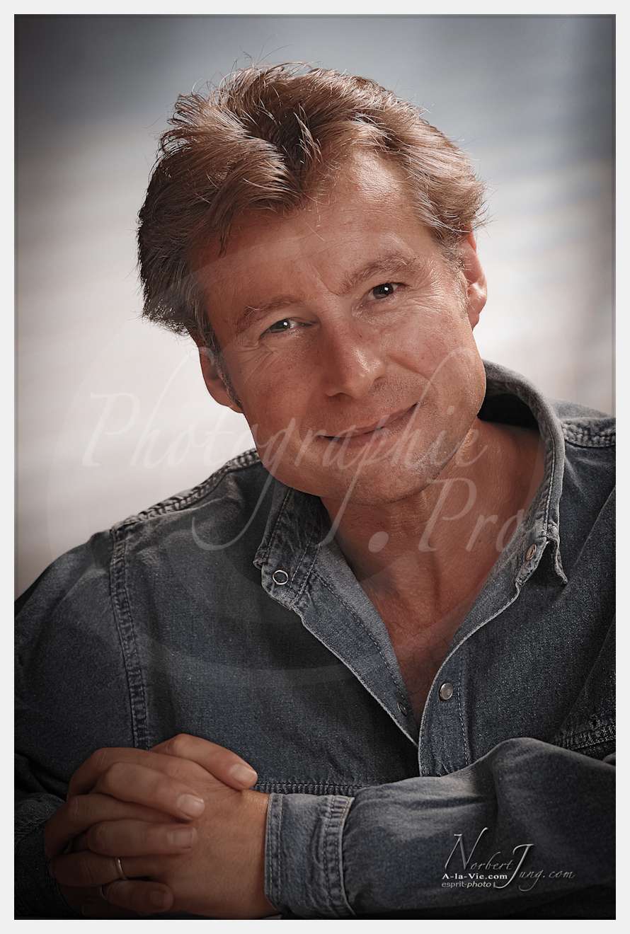 Photo des rÈdacteurs d'EDIFA (Famille ChrÈtienne) © by A-la-Vie.com