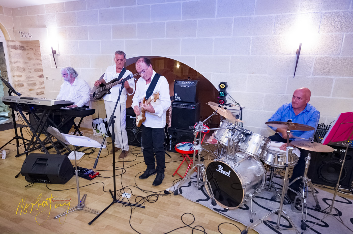 SEL 319 D3s153051 - © by A-la-Vie.com