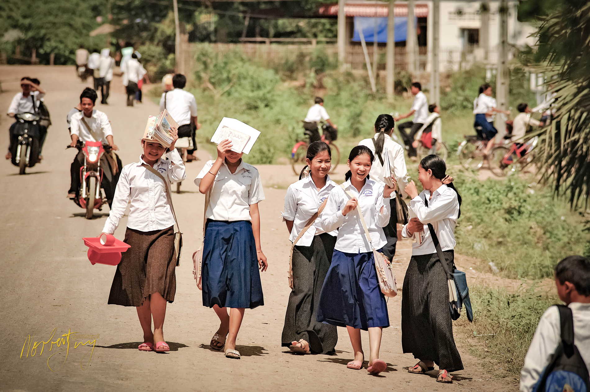 Enfants du Mékong © by A-la-Vie.com